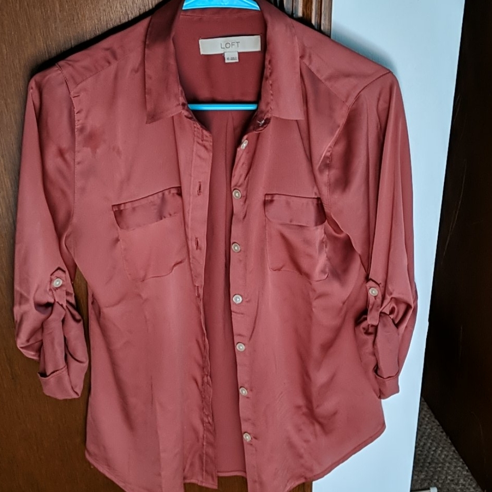 LOFT Satin-Feel Button-Down